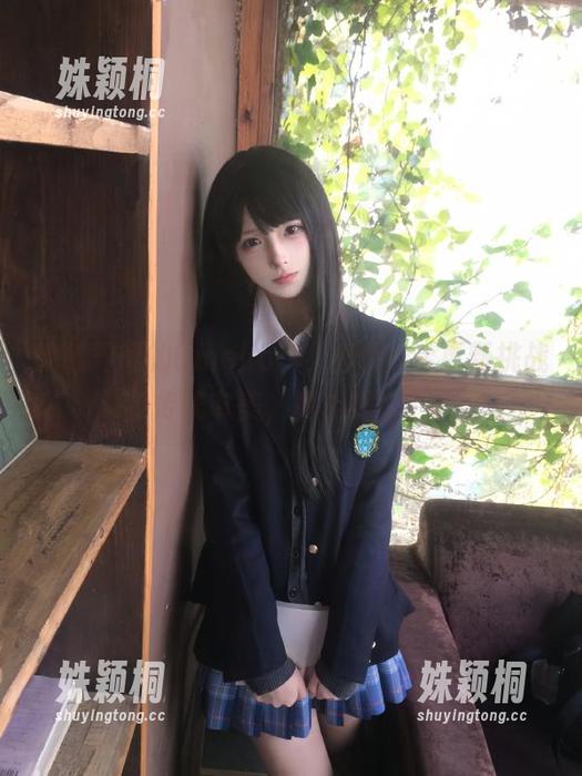 Umeko J 跨越界限的Umeko J,套装cos更新挑战传统审美,真相如何?
